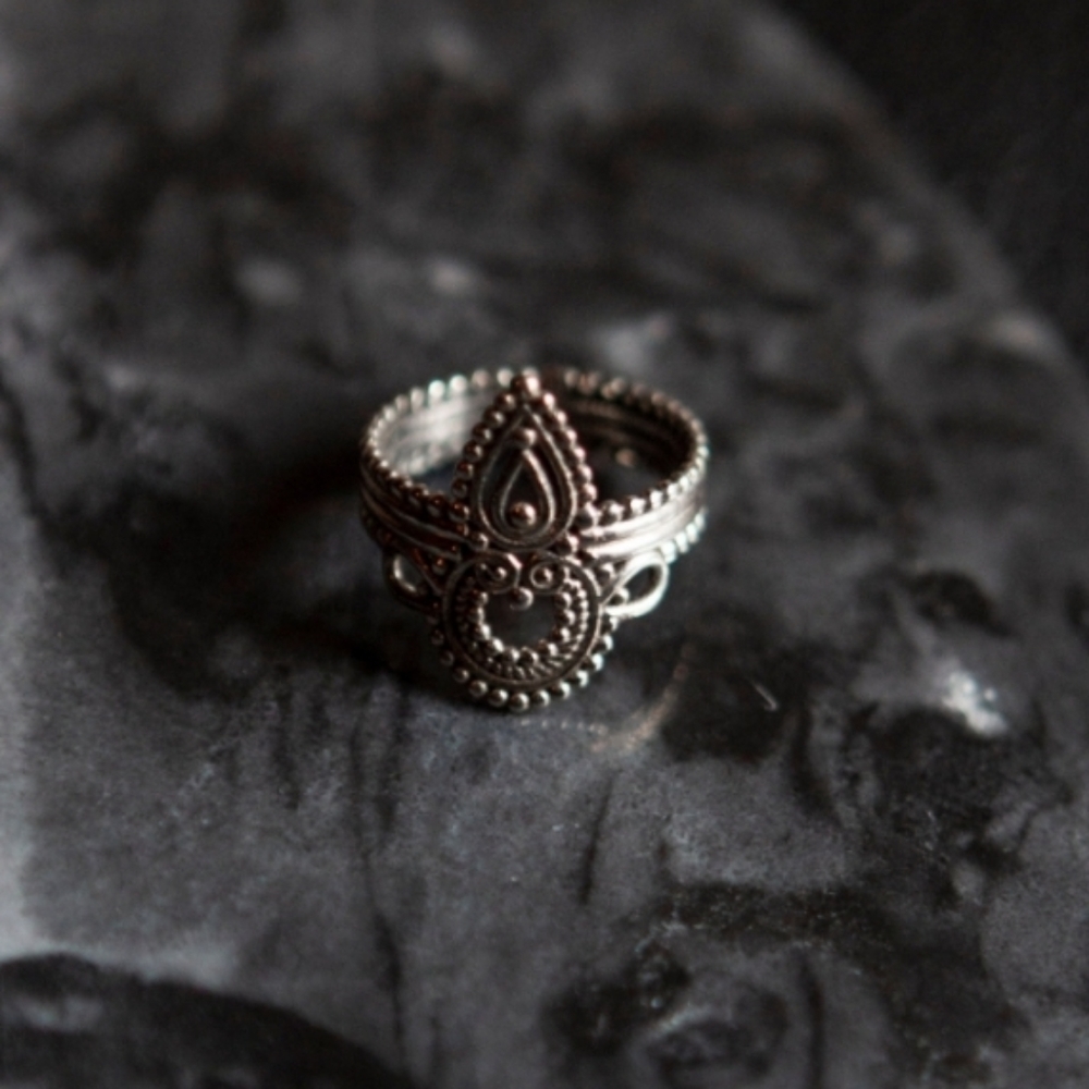 Sterling Silver "Anahata" Ring